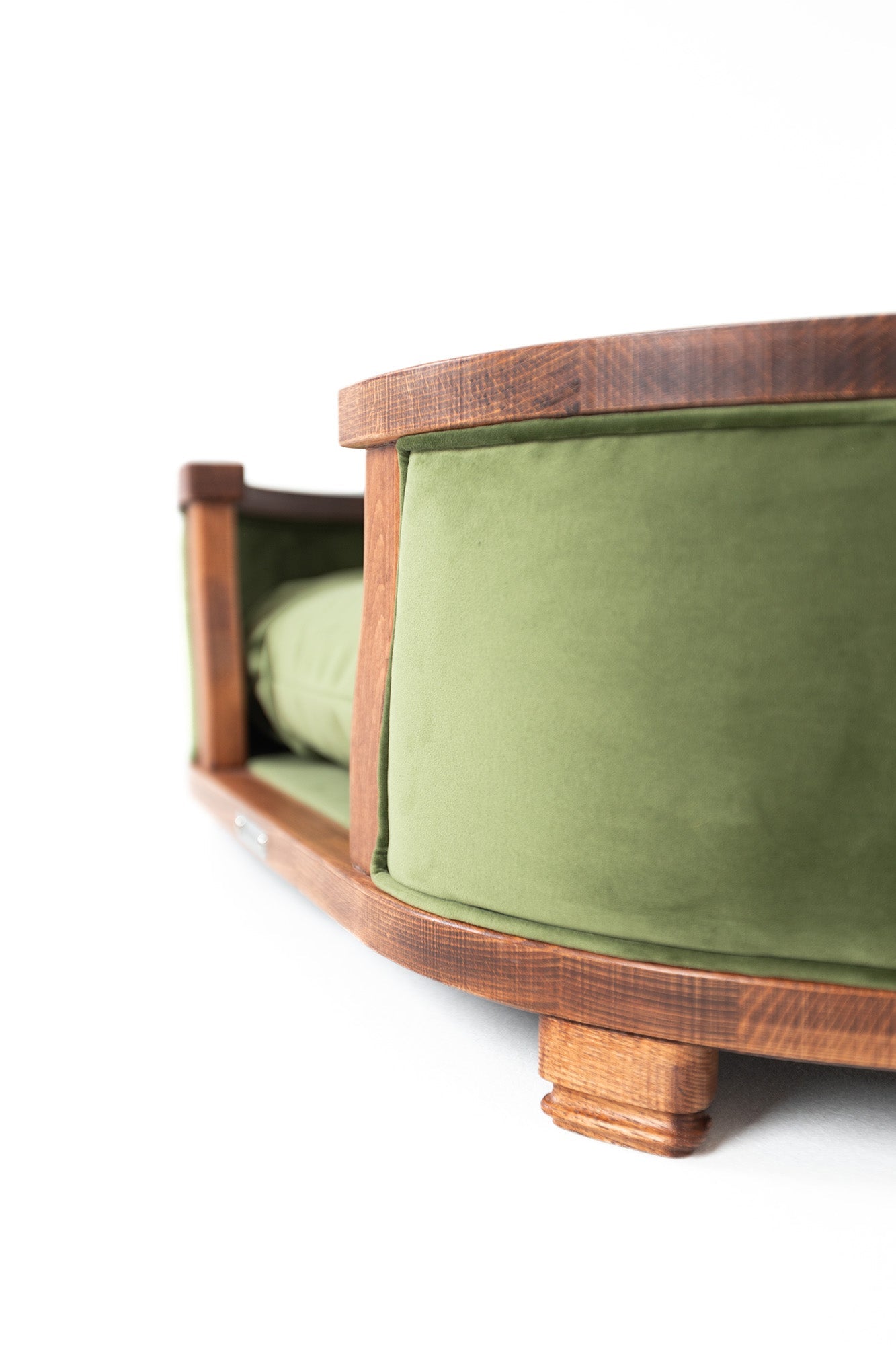 Samuel L — large dog bed