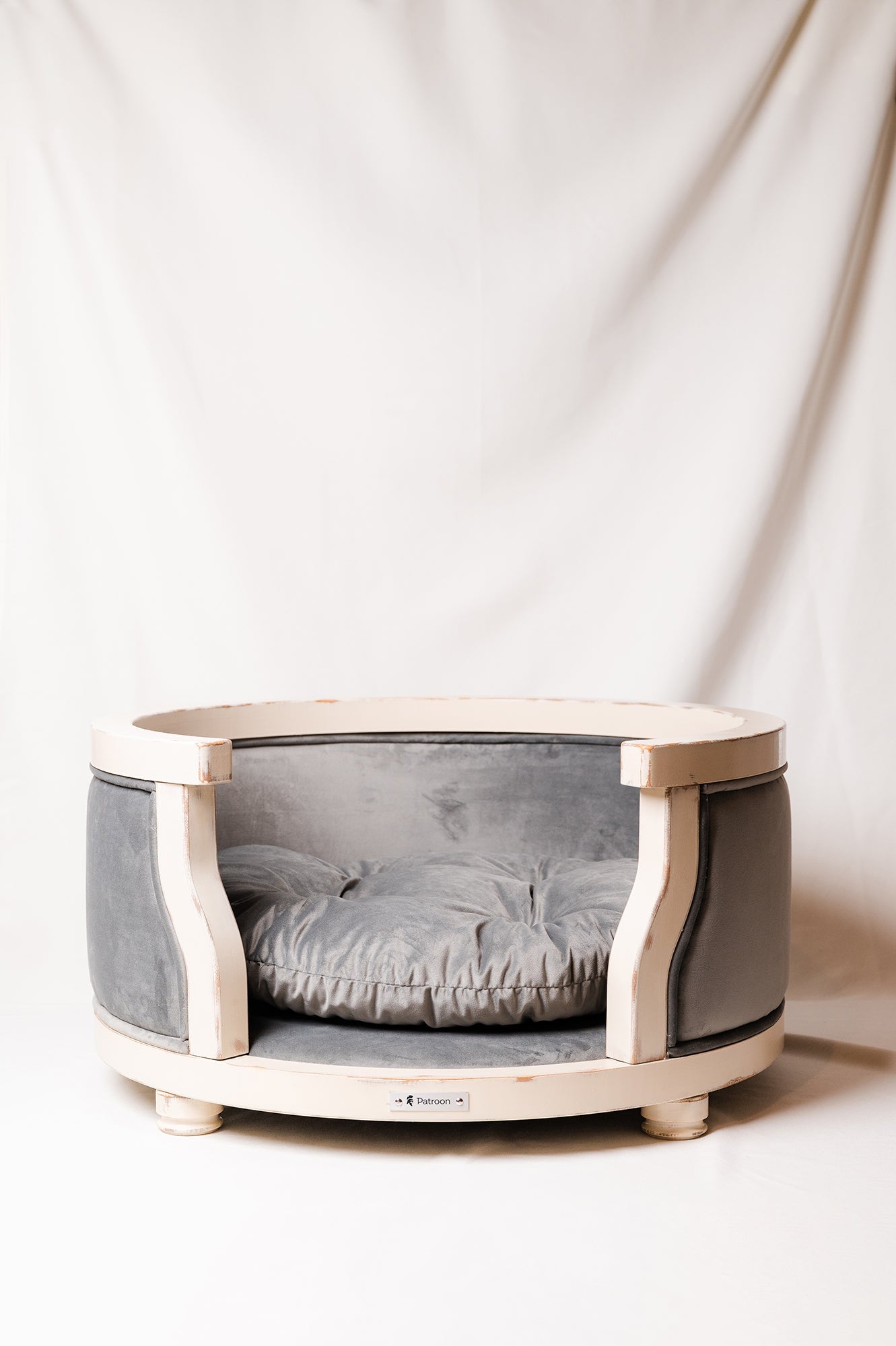 Leo M — medium dog bed